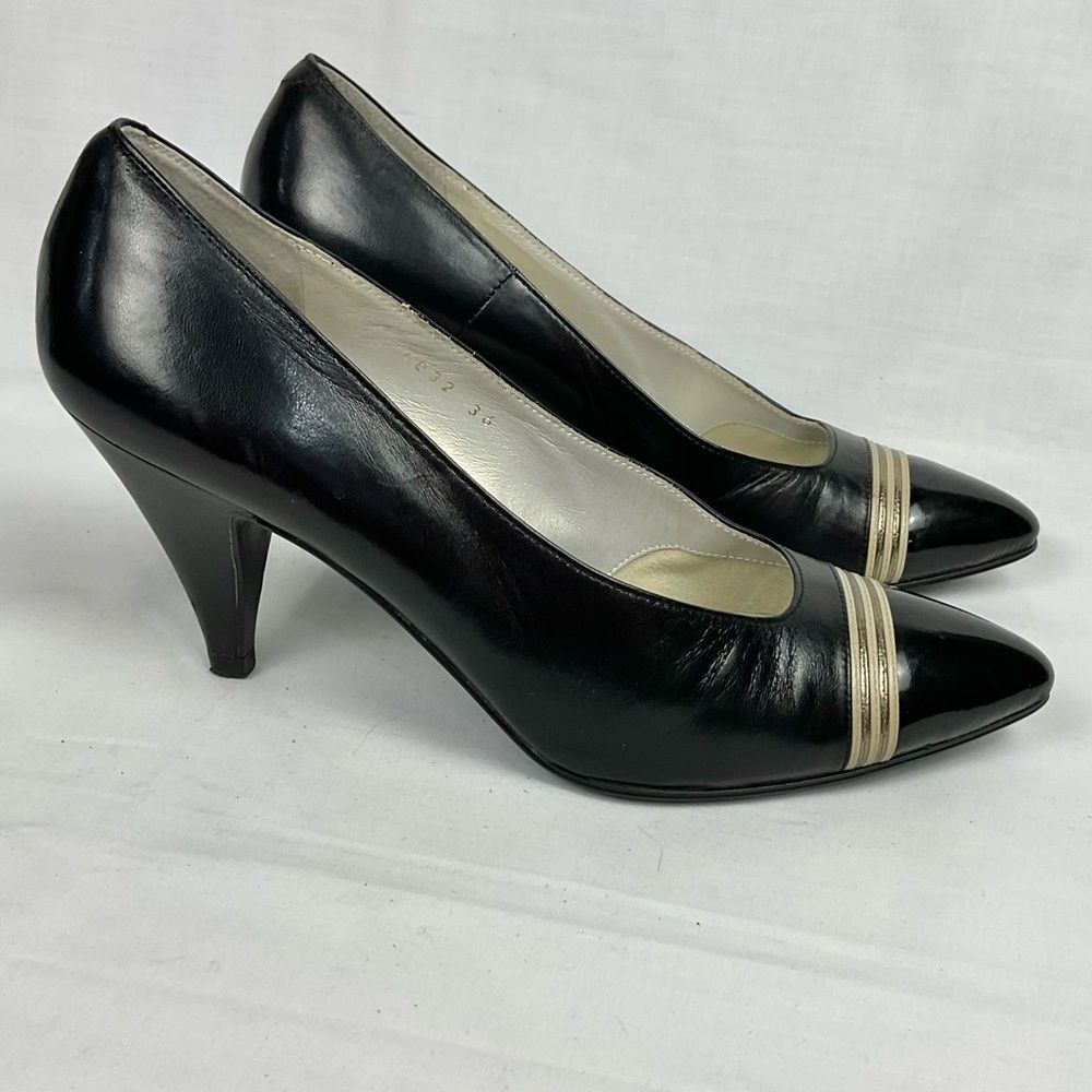 Vintage Yves Saint Laurent Paris Black Pumps – Gold Detail (Japan Licensed) YSL